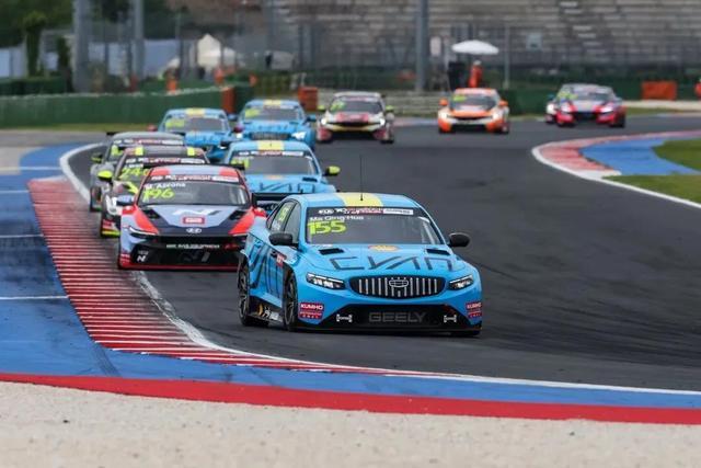 中国赛车+中国车手再夺世界冠军,吉利星瑞TCR首战夺冠